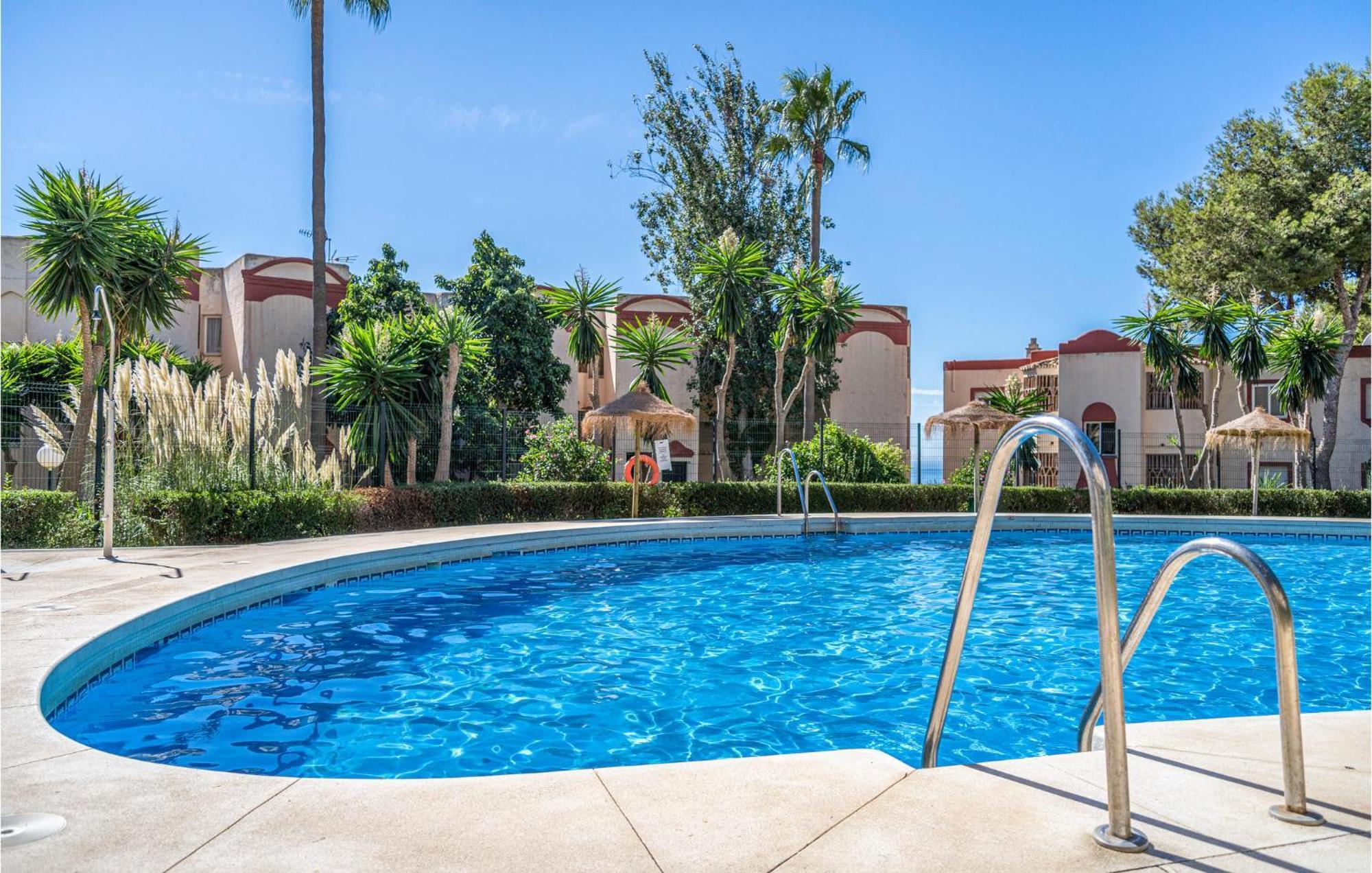 2 Bedroom Amazing Apartment In Mijas Exterior foto